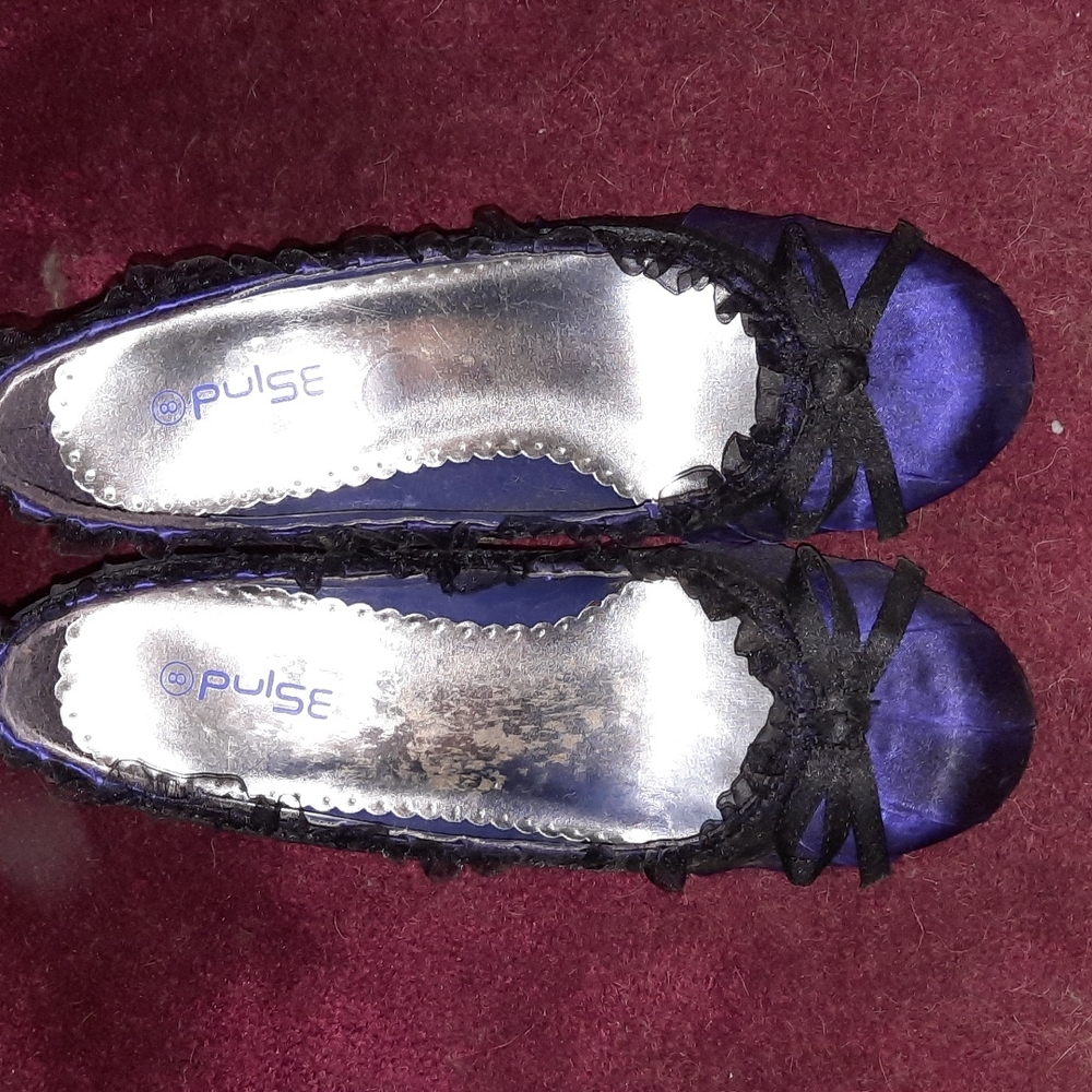 Pulse Purple and black heels size 8
